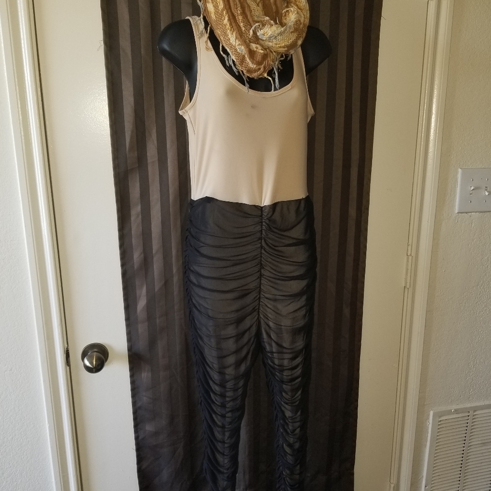 Fashion Nova Black/Nude